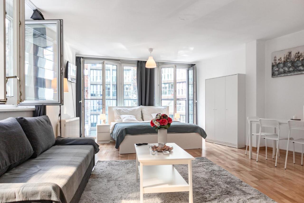 Gasometer Apartment - Designer Building With Amazing View Wien Exterior foto